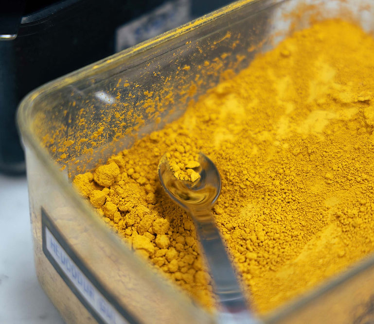 Pigment för infärgning av plastgranulat